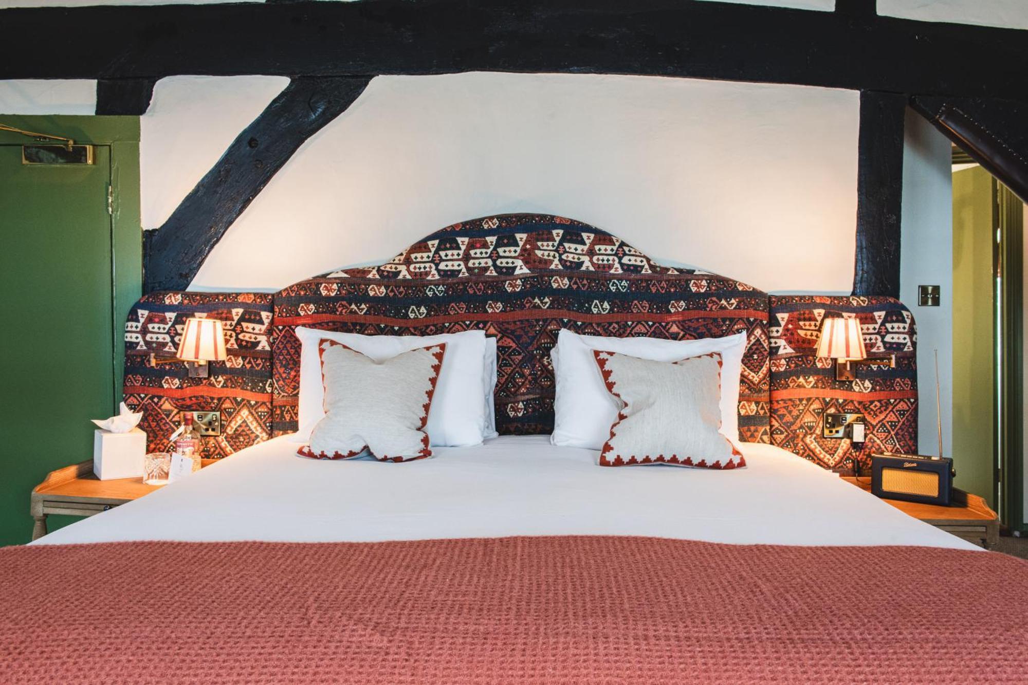 Bel And The Dragon-Odiham Hotel Kültér fotó